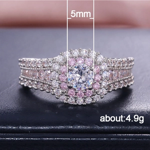 Luxurious 5mm round cut princess ring with pink and white micro-set stones 4.9g