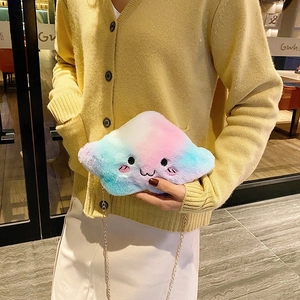 Cute cloud-shaped plush crossbody bag with embroidery and gold chain strap
