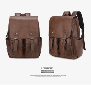 Vue avant et latérale du sac à dos vintage en cuir PU marron foncé avec rabat magnétique