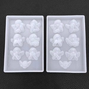 Vue détaillée de moules en silicone à 7 cavités petits anges pour bricolage en résine époxy