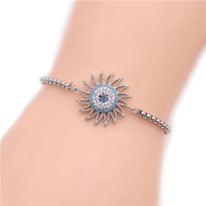 Adjustable stainless steel chain bracelet with sun-shaped blue evil eye pendant for women