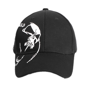 Streetwear black cotton baseball cap with white skull graffiti embroidery on front