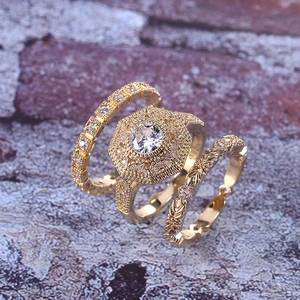 Three-piece gold-plated S925 silver ring set with geometric zircon and 925 hallmark
