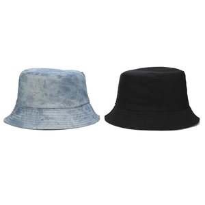 Cappello da pescatore da donna reversibile in denim tie-dye e tessuto nero classico