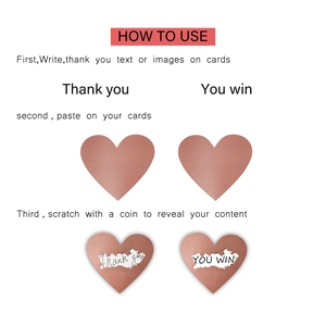 Stapsgewijze instructie voor hartvormige roségouden krasstickers op witte achtergrond