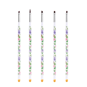 Detail van bloemen nail art penselenset met diverse koppen en metalen adereindhulzen