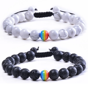 Bracelets en turquoise blanche naturelle et pierre de lave noire avec perle arc-en-ciel