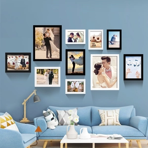 Set di 11 cornici in legno massiccio in bianco e nero per decorazione murale moderna del soggiorno
