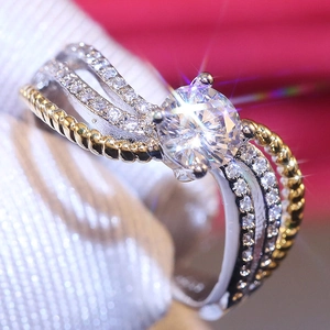 Bague Élégante En Cuivre Avec Zircone Ronde Bicolore Anneau Entrelacé Bijoux Géométriques Vintage Pour Femmes