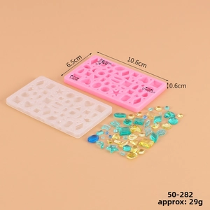 Detailed view of DIY silicone jewelry mold showing geometric shapes and size dimensions