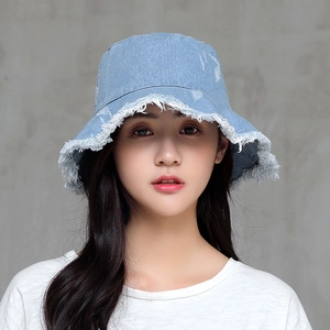 Cappello a Secchiello da Donna in Canapa Stile Denim Distressed con Bordo Sfrangiato Protezione Solare Estiva Casual