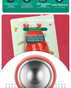 Close-up of SUS304 stainless steel interior and cartoon reindeer thermos flask lid