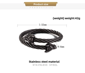 Détail du bracelet tête de loup tressé avec diamètre intérieur 55mm et largeur 6mm
