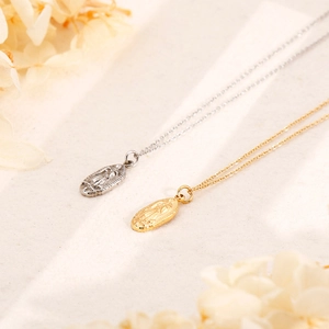 Virgin Mary Pendant Necklace 316L Stainless Steel Oval Relief Religious Retro Style Jewelry For Men And Women