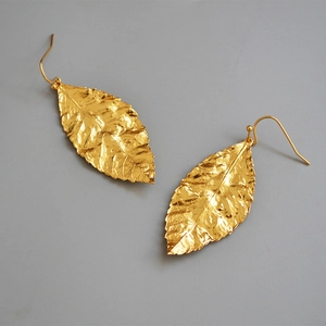 Orecchini a Foglia in Ottone Placcato Oro Vintage per Donna Design Originale Orecchini Pendenti Gioielli di Moda Trama a Foglia