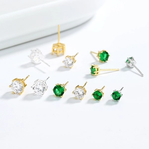 Classic S925 silver stud earrings with 6-prong round zircon in white and emerald green