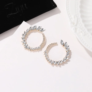 Elegant marquise-cut zircon wreath earrings in silver finish for bridal jewelry