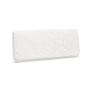 Vue détaillée de la texture en dentelle florale sur une pochette de soirée en satin blanc