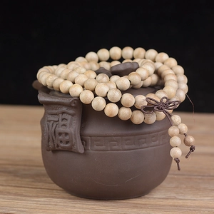Bracelet de prière en bois de camphrier naturel 108 perles avec pompon décoratif
