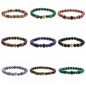 Collection de bracelets en perles de pierre de lave avec têtes de lion en plusieurs couleurs
