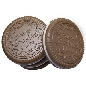 Detail of stacked chocolate cookie mirrors with Cocoa Cookies text and heart pattern