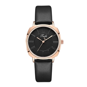 Women Quartz Watch Ultra Thin Alloy Case PU Leather Strap Simple Fashion Analog Wristwatch Elegant Dress Style For Girls