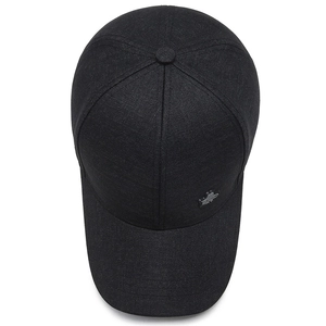 Casquette de baseball noire pour homme en coton avec logo argenté en relief sur blanc