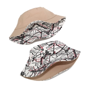 Chapeau bob réversible avec face beige unie et imprimé carte de Paris en coton épais