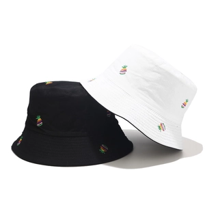 Double-sided sun hat for men and women with colorful pineapple embroidery in black and white