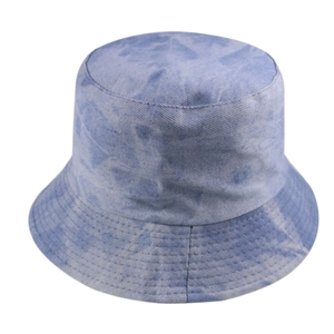 Bob rétro tie-dye bleu et blanc en coton avec design en denim réversible pour femme