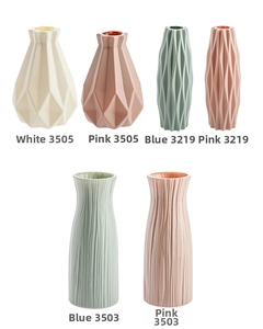 Grille de vases géométriques nordiques en plastique en blanc, rose doux et bleu clair