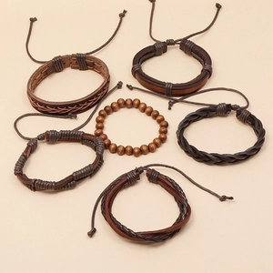 Set di 6 bracciali intrecciati in pelle da uomo e perline in legno stile vintage