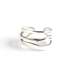 Anello minimalista in argento sterling S925 con design a quattro strati di linee ondulate