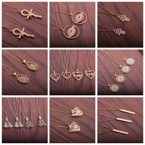 Zirkon-Herzschloss und Auge-Anhänger-Kollektion in Gold- und Silberbeschichtung