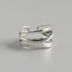 Macro shot of the S925 sterling silver multilayer winding ring with metallic texture