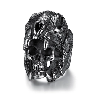 Gothic 316L stainless steel punk ring featuring a skull inside a leopard head
