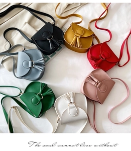 Mini crossbody bags for children in seven colors featuring decorative tassels and flaps