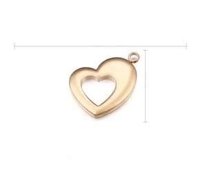 Detailed size specifications for heart pendant with 18K gold vacuum plating finish