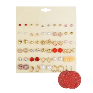 Detailed set of 30 pairs of gold floral and pearl alloy stud earrings on display card