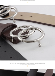 Λεπτομέρεια της κομψής μεταλλικής αγκράφας με διπλό δακτύλιο σε γυαλιστερό ασήμι