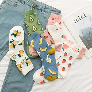 Women Crew Socks Cotton Blend Cartoon Fruit Pattern Cute Avocado Strawberry Peach Casual Fashion
