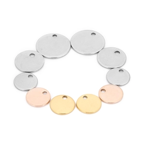 Polished stainless steel round pendant tags in silver, gold, and rose gold finishes