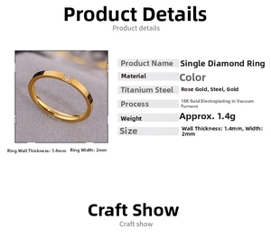 Makro-Detail eines 2mm Titanstahl-Einzelringes mit 18k Roségold-Beschichtung und Diamant