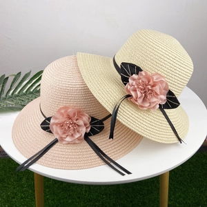 Women Wide Brim Straw Sun Hat Foldable Floral Decor Bucket Hat Summer Beach Sun Protection Elegant Vacation Cap