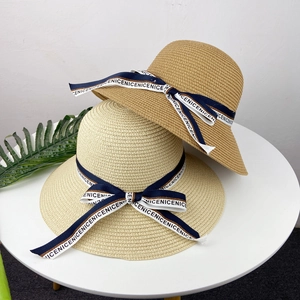 Chapeau De Soleil En Paille Tissée Pour Femmes Bord Large Rétro Français Chapeau Bob Avec Nœud En Ruban Et Corde Coupe-Vent