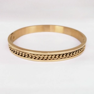 Mens rose gold stainless steel bracelet featuring an inlaid Cuban link chain design