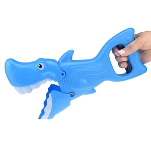 Blue shark mechanical grabber toy with biting jaws for kids' bath time fun and play