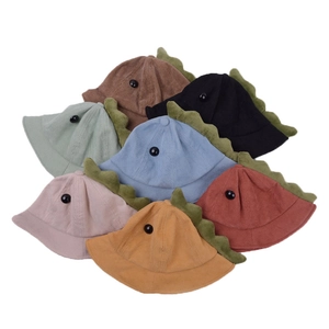 Chapeaux bob pour enfants en velours côtelé avec détails de dinosaures colorés