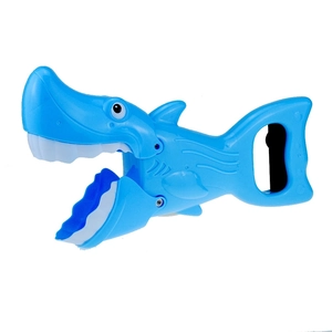 Mechanical blue shark grabber toy with manual snapping jaw function for bath time play