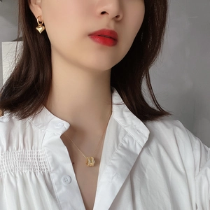 Minimalist 925 silver 18K gold-plated rotating bead necklace and heart drop earrings set